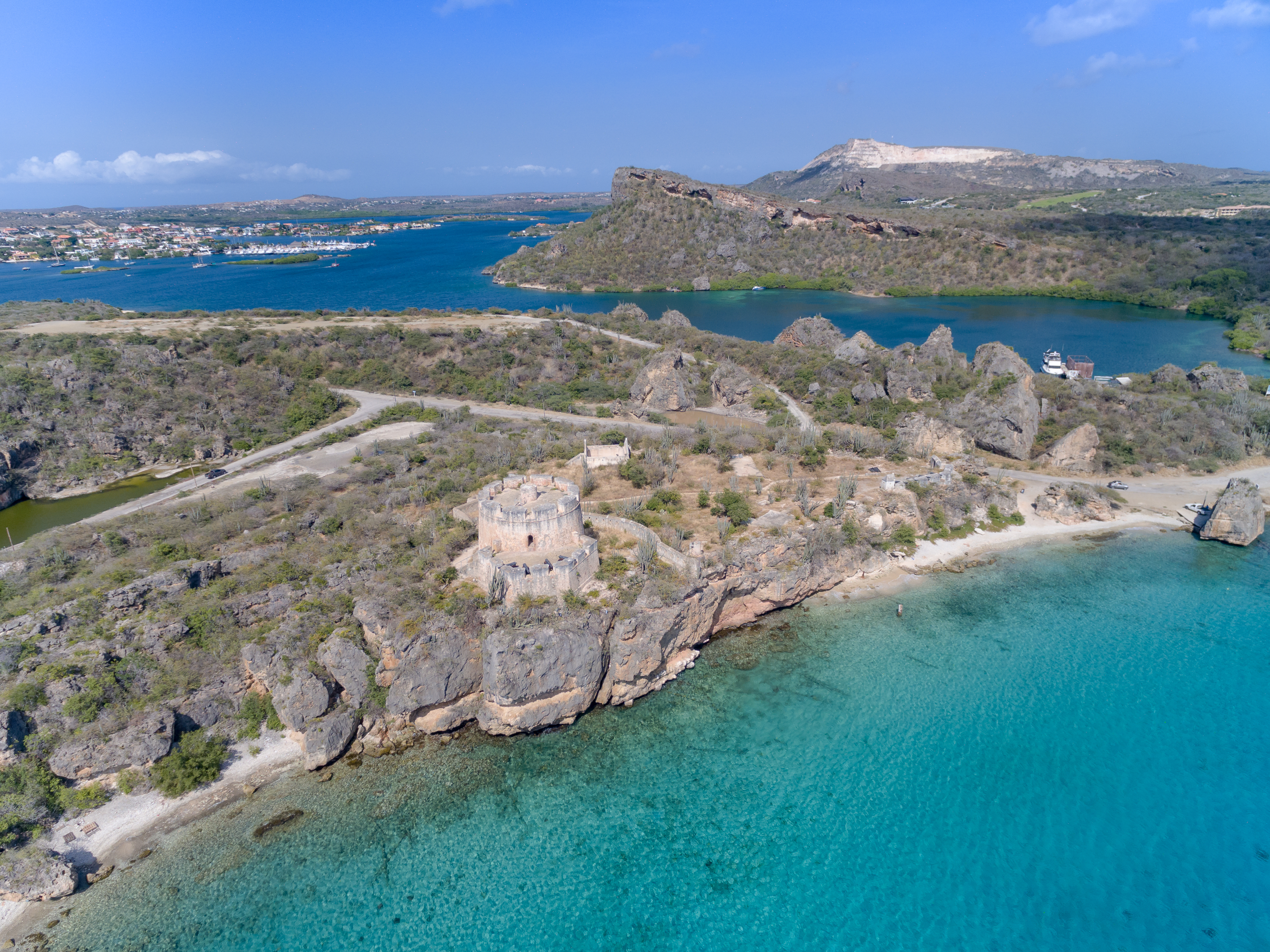 Porto Mari y Cas Abao